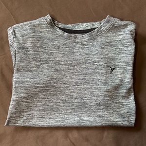 Old Navy active Boy’s t-shirt